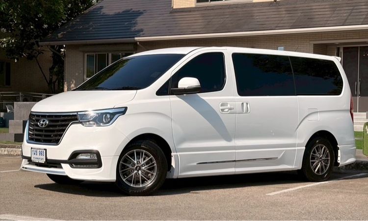 Hyundai H-1  2024 2.5 Elite Van ดีเซล เกียร์อัตโนมัติ ขาว รูปที่ 2