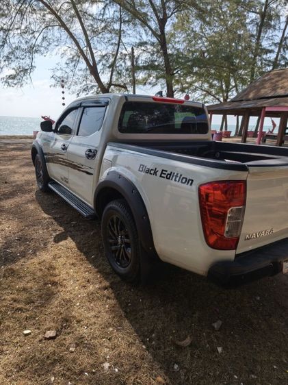 Nissan Navara 2018 2.5 Calibre EL Pickup ดีเซล ไม่ติดแก๊ส เกียร์อัตโนมัติ ขาว รูปที่ 3