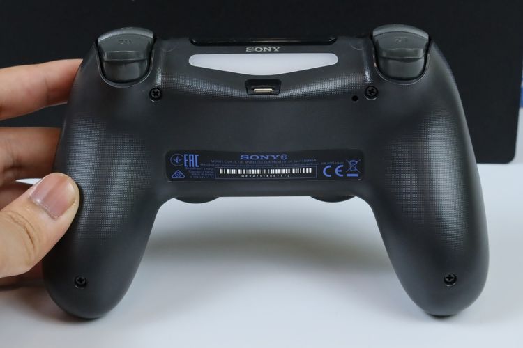 PS4 Pro 1TB รูปที่ 3