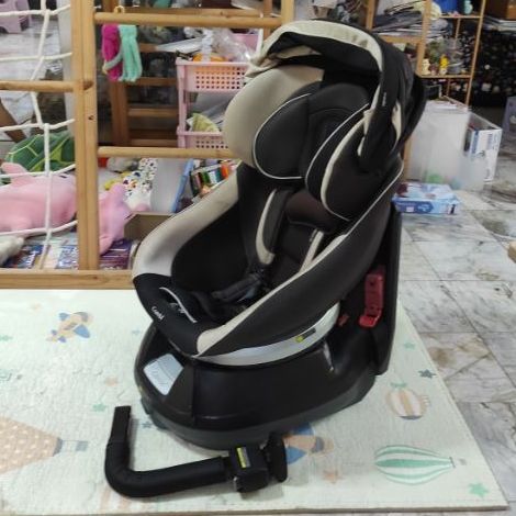 คาร์ซีท Combi รุ่น Crading360 รับน้ำหนัก 18kg หมุนได้360องศา สะดวกอุ้มออกจากรถ ปรับเอนหลายระดับ ติดตั้งด้วยระบบ ISO fix มีขาค้ำเสริม รูปที่ 9