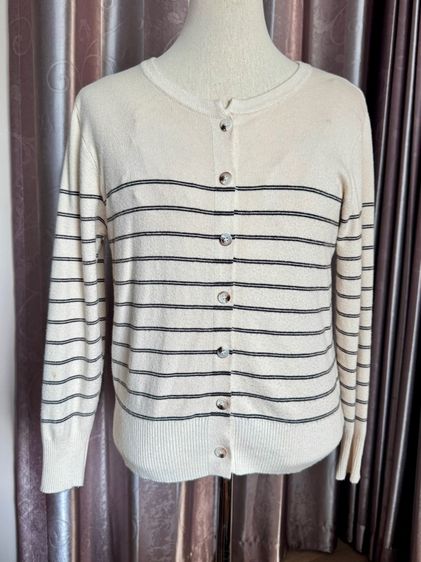 เสื้อ Cardigan แขนยาวสีครีม ผ้านุ่ม แขนยาว