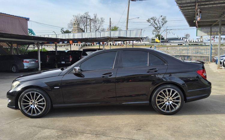 Mercedes-Benz C-Class 2014 C200 CGI Sedan เบนซิน ไม่ติดแก๊ส เกียร์อัตโนมัติ ดำ รูปที่ 4