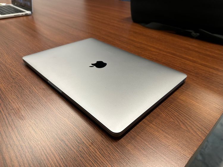 MacBook Pro M1 2020 space gray รูปที่ 4