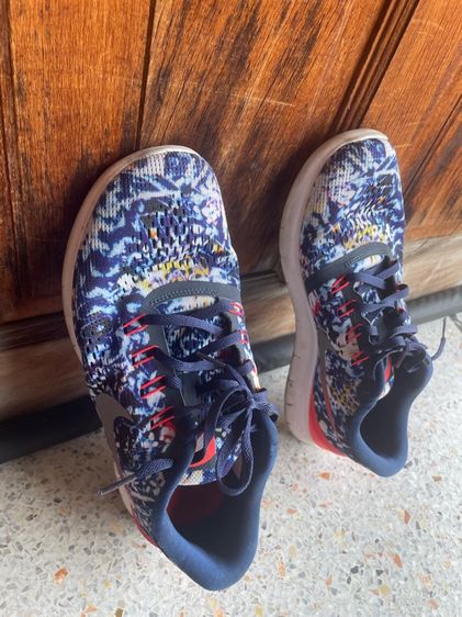 รองเท้า nike รูปที่ 2