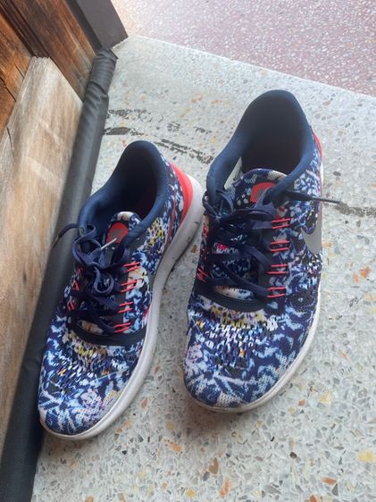 รองเท้า nike รูปที่ 3