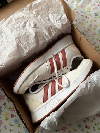 รองเท้า รูปที่ 2