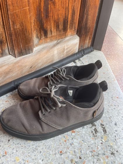 รองเท้า ผ้าใบ Reef