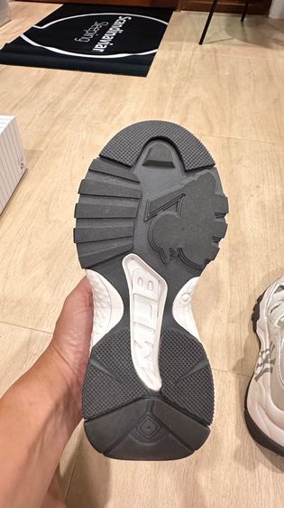 รองเท้าหญิง ใหม่มากใส่แค่ 1 ครั้ง ขาย 2,350 รุ่น big bull รูปที่ 9