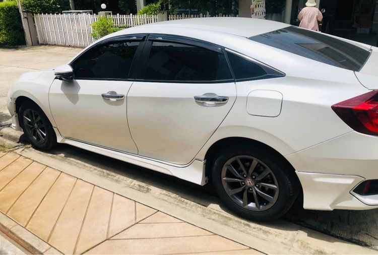 Honda Civic 2019 1.8 EL i-VTEC Sedan เบนซิน เกียร์อัตโนมัติ ขาว รูปที่ 4
