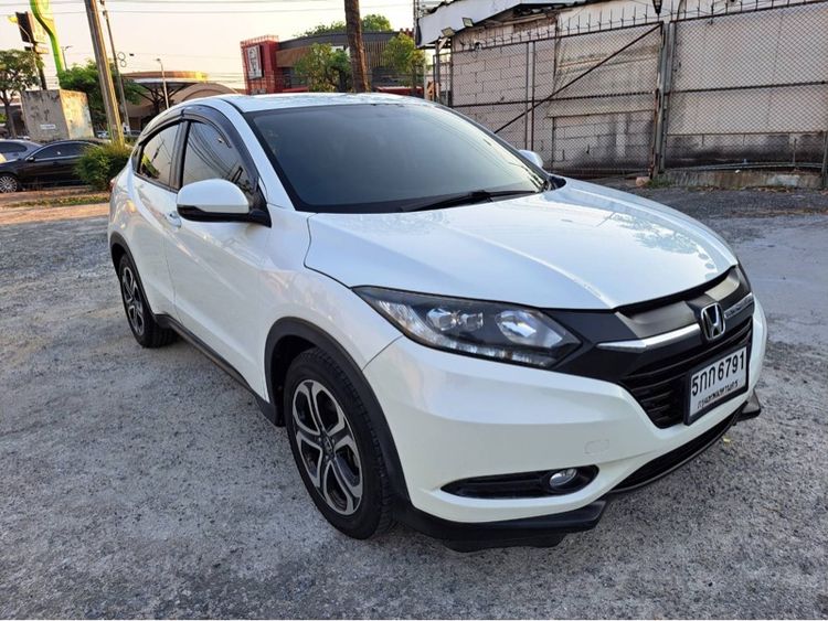 Honda HR-V 2016 1.8 E Limited Utility-car เบนซิน ไม่ติดแก๊ส เกียร์อัตโนมัติ ขาว รูปที่ 3