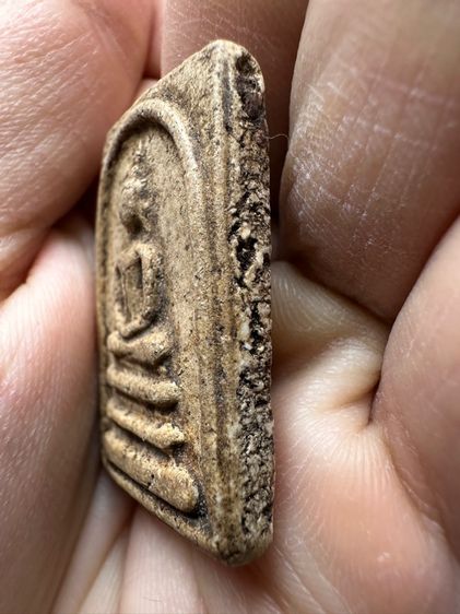 พระสมเด็จวัดระฆังพิมพ์เกศบัวตูม รูปที่ 4