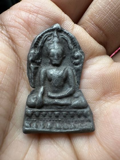 พระชินนราชใบเสมาชินเงิน