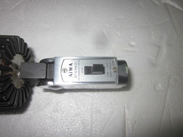 ไมล์โครโฟน  AIWA  ตามรูป รูปที่ 3