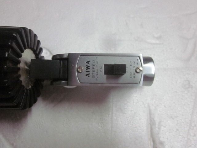 ไมล์โครโฟน  AIWA  ตามรูป รูปที่ 4