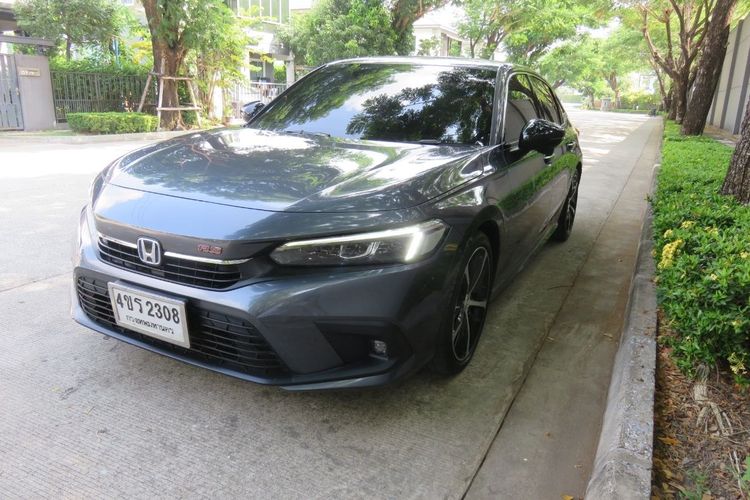 Honda Civic 2023 2.0 eHEV RS Sedan ไฮบริด ไม่ติดแก๊ส เกียร์อัตโนมัติ เทา รูปที่ 4