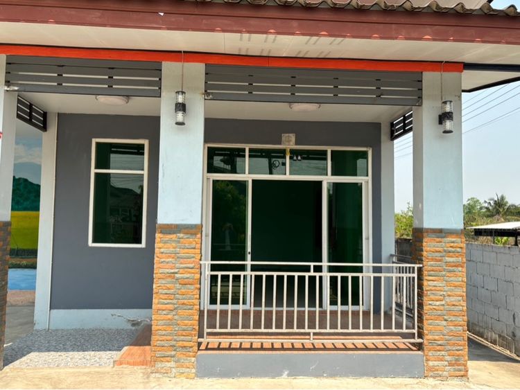 มีบางส่วน 2016 บ้านชั้นเดียวโถงสูงพร้อมที่ดิน รูปที่ 3