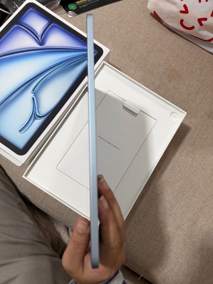 iPad Air 7 128 gb  WiFi ใหม่ ครบกล่อง รูปที่ 6