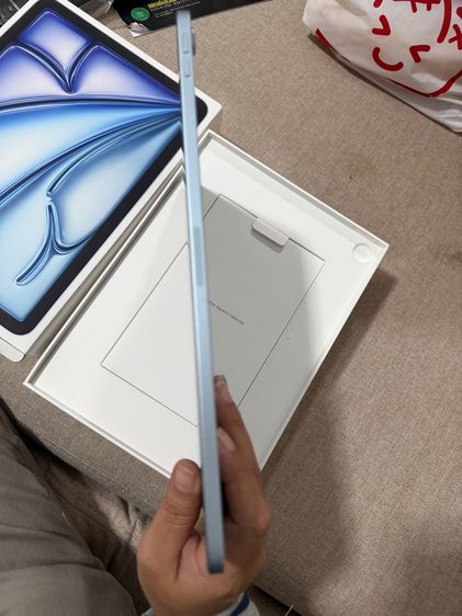 iPad Air 7 128 gb  WiFi ใหม่ ครบกล่อง รูปที่ 4