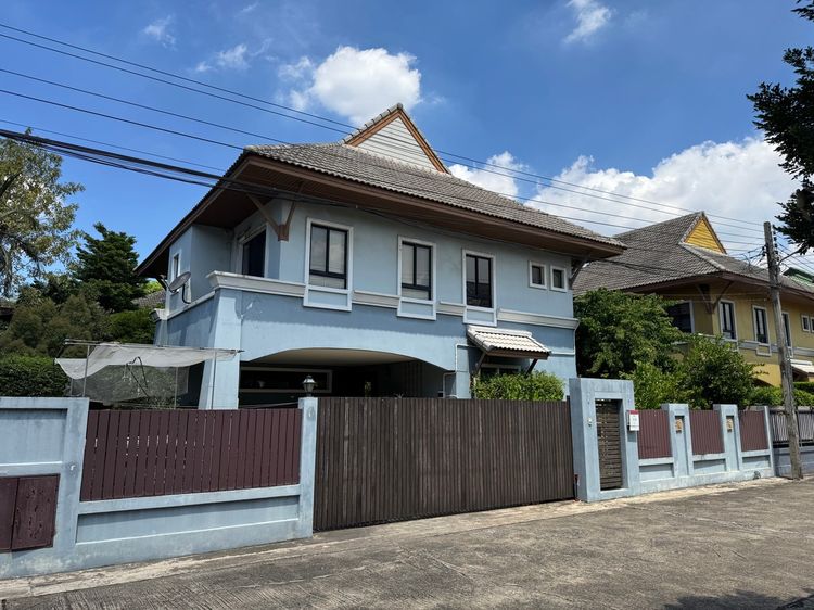 มีบางส่วน ขายบ้านเดี่ยว 2 ชั้น หมู่บ้านเดอะโฮม สวนผัก 60 ทำเลดี เดินทางสะดวก ใกล้ทางขึ้นลงทางด่วน