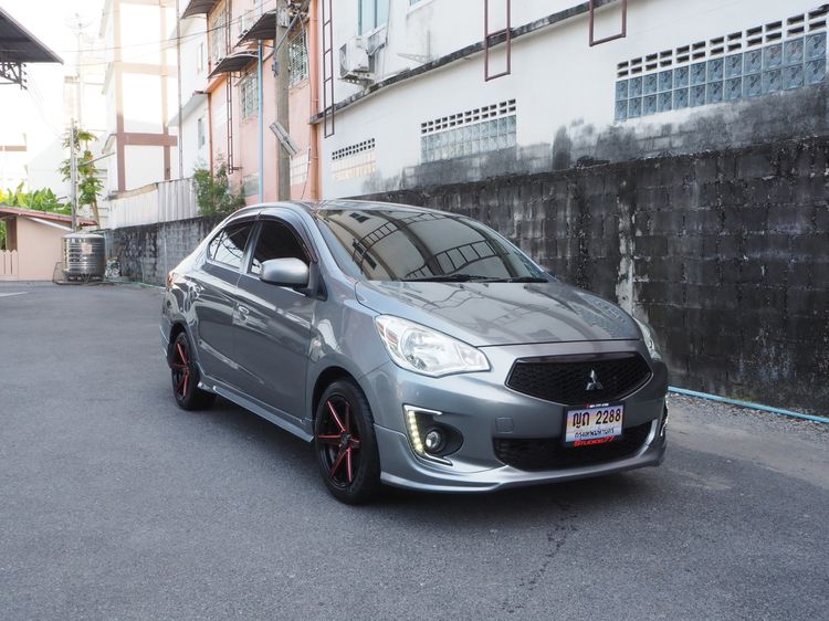 รถ Mitsubishi Attrage 1.2 GLX สี เทา