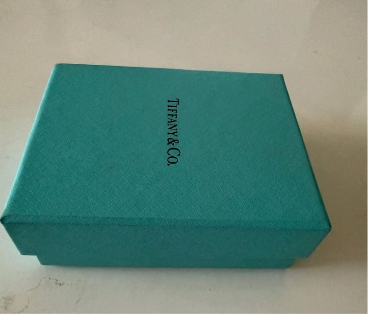 กล่องเครื่องประดับ TIFFANY Co ของแท้จาก เคาน์เตอร์ไทย มือสอง รูปที่ 5