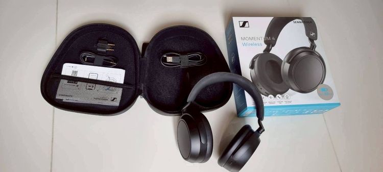 ( Sale ) Sennheiser Momentum 4 Wireless หูฟังFull Size ระดับพรีเมี่ยม แท้จากเยอรมัน ลดเกินครึ่ง รูปที่ 3