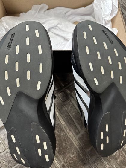 รองเท้า รูปที่ 2