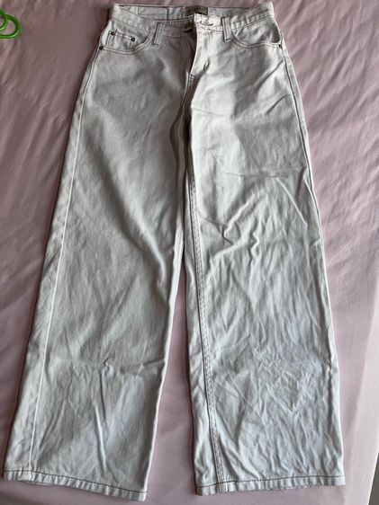 กางเกงยีนส์ สีขาว