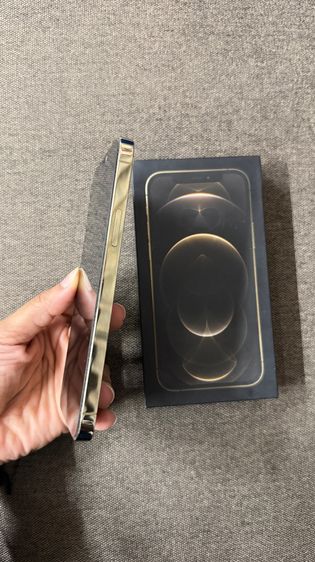 ขาย iPhone 12 Pro 128GB สีทอง แบต 78 พร้อมกล่อง (ยกเว้นสายชาร์จ) รูปที่ 2