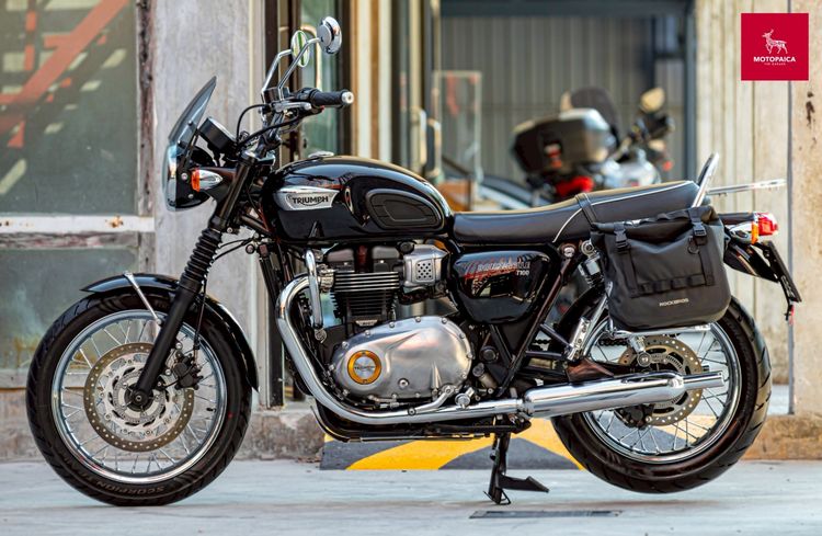Triumph Bonneville T100 ปี2019 สีดำเงา วิ่ง17,000Km. สภาพใหม่มาก รูปที่ 3