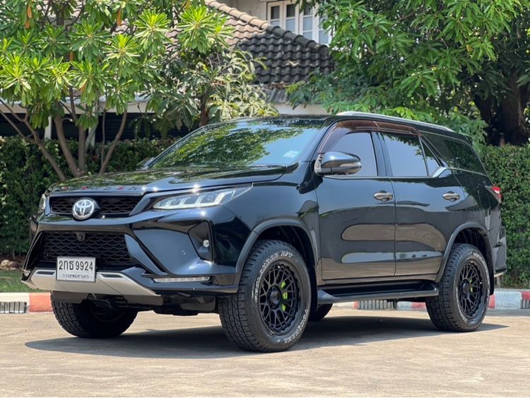 Toyota Fortuner 2020 2.4 Legender Utility-car ดีเซล ไม่ติดแก๊ส เกียร์อัตโนมัติ ดำ รูปที่ 4