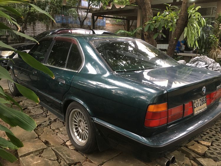 BMW Series 5 1993 525i Sedan เบนซิน เกียร์อัตโนมัติ เขียว รูปที่ 3