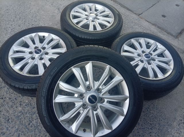 แม็กติดรถ Isuzu ขอบ 18 พร้อมยาง Dunlop