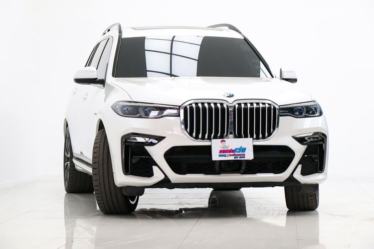 BMW X7 2021 xDrive30d M Sport (G07) Utility-car ดีเซล ไม่ติดแก๊ส เกียร์อัตโนมัติ ขาว รูปที่ 2