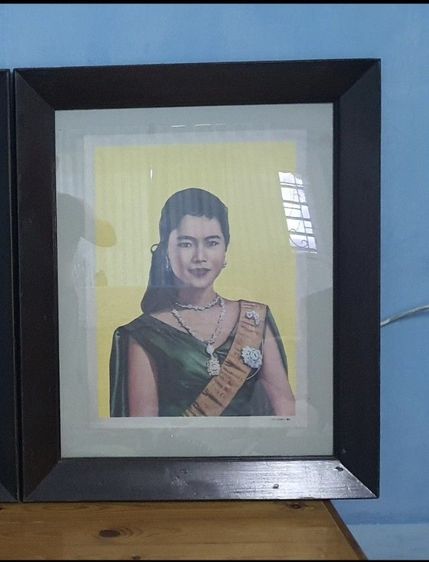 ภาพร 9 พระราชินี รูปที่ 2