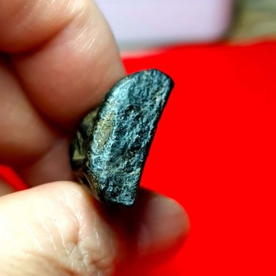 พระนางพญา เข่าตรง พิมพ์เล็ก รูปที่ 5