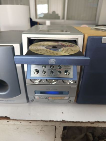 ขายมินิคอมโป aiwa เล่น cdวิทยุได้ปกติ ยกเว้นเทป สนใจ0848285351