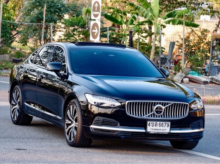 รถ Volvo S90 Recharge Ultimate Bright T8 4WD สี ดำ