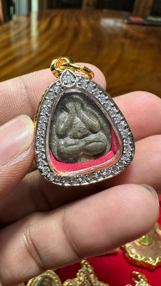 ปล่อยพระค่ะ รูปที่ 2