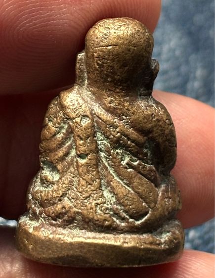 รูปหล่อหลวงพ่อเงินพิมพ์นิยม รูปที่ 4