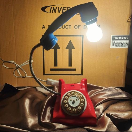 โคมไฟ ตั้งโต๊ะ โคมไฟวินเทจ โคมไฟโทรศัพท์ Handmade หลอดเกลียว เปลี่ยนหลอดเองได้ งานสวย สีสวยคลาสสิค