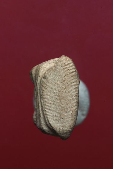 พระรอดลำพูนสวยๆค่ะเก่าค่ะ รูปที่ 5