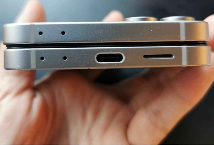 Flip6 256 สี (Silver) รูปที่ 10