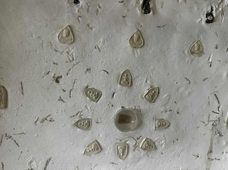  พระบูชาหน้าตัก16นิ้ว หลวงปู่บุญมีองค์ใหญ่มากๆ  หลวงปู่บุญมี โชติปาโล วัดสระประสานสุสภาพสวยเดิมๆสร้างน้อย รับปะกันแท้ กทม นัดรับได้เลยนะครับ รูปที่ 11