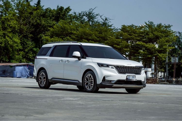 Kia Grand Carnival 2024 2.2 EX Van ดีเซล ไม่ติดแก๊ส เกียร์อัตโนมัติ ขาว รูปที่ 3