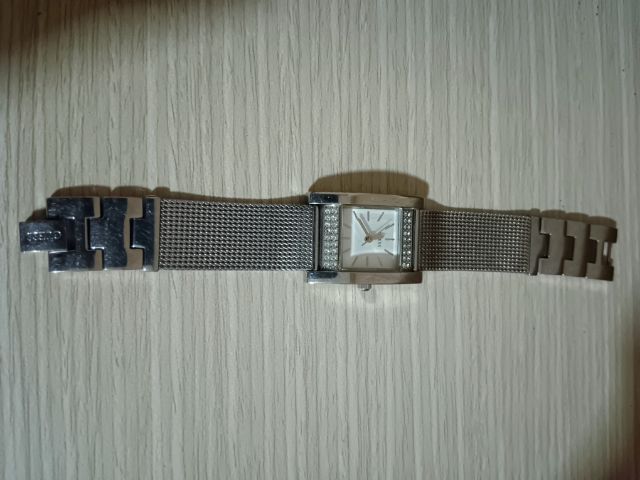 นาฬิกา guess มือสอง รูปที่ 2