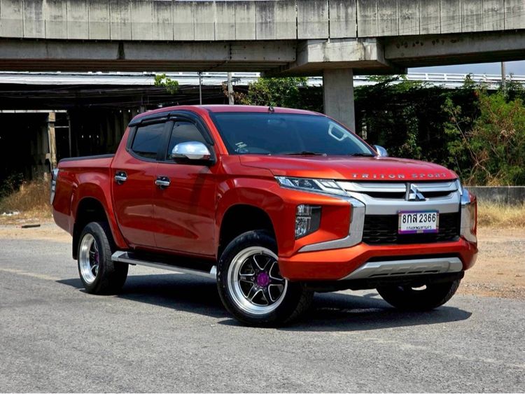 Mitsubishi Triton 2019 2.4 GLS Limited Plus Pickup ดีเซล ไม่ติดแก๊ส เกียร์อัตโนมัติ ส้ม รูปที่ 2