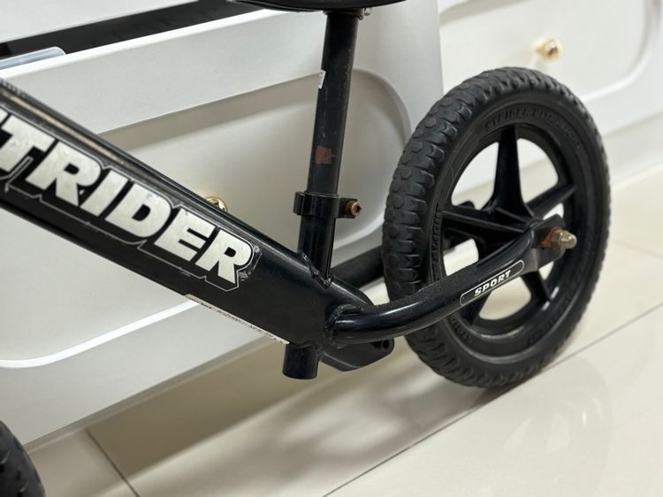 Strider Sport Size 12 Balance Bike ขาไถ  จักรยาน ขาไถ เด็ก มือสอง แท้ จาก ญี่ปุ่น รูปที่ 9