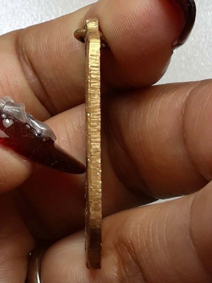 เหรียญหลวงพ่อนนท์ นครนายก กะไหล่ทอง รูปที่ 4