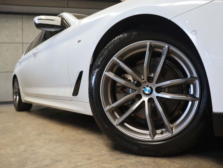 BMW Series 5 2020 520d Sedan ดีเซล ไม่ติดแก๊ส เกียร์อัตโนมัติ ขาว รูปที่ 4
